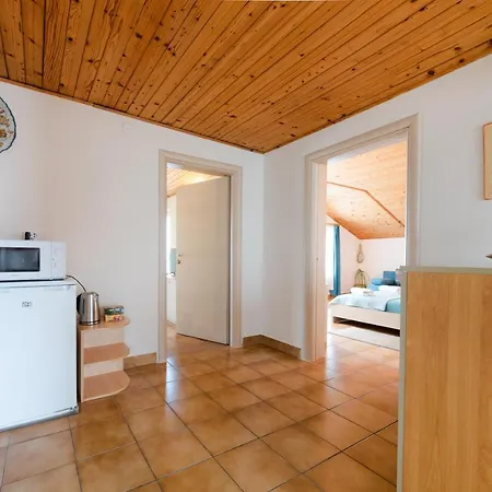 بيت ضيافة Adriana