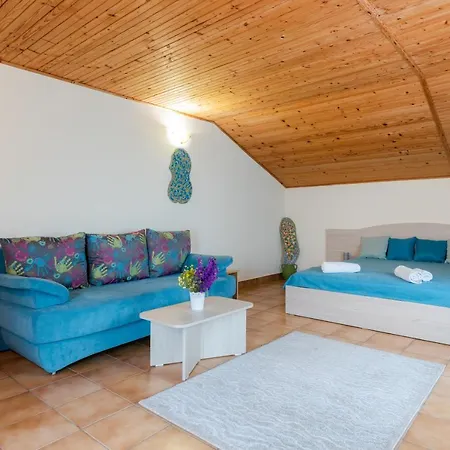 بيت ضيافة Adriana 3*