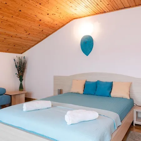 Adriana Guest house