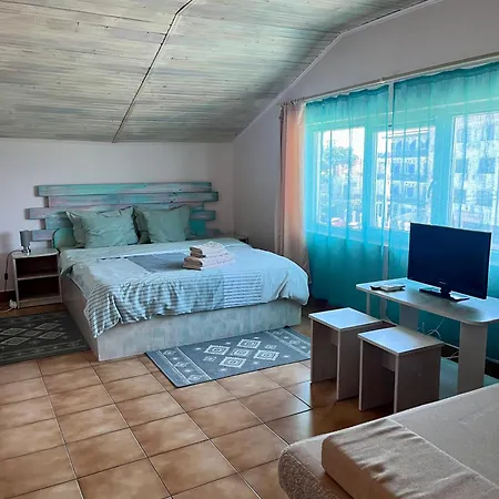 Adriana Guest house