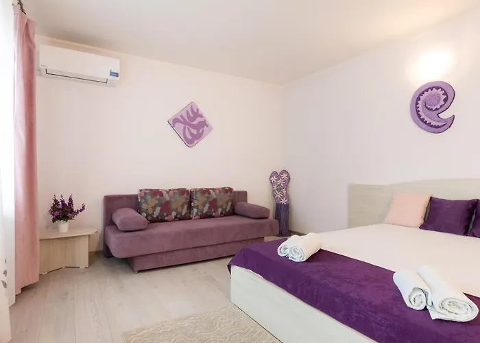 Adriana Guest house 3*