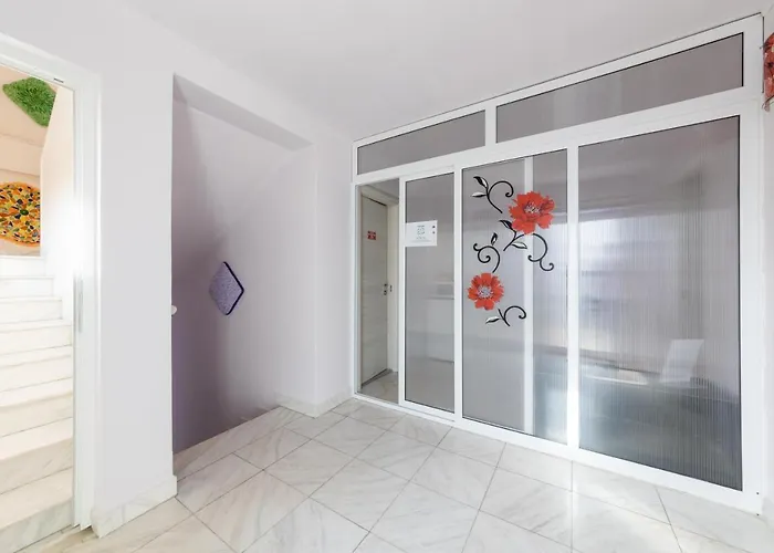 Adriana Guest house 3*